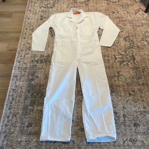 Women’s caddy outfit